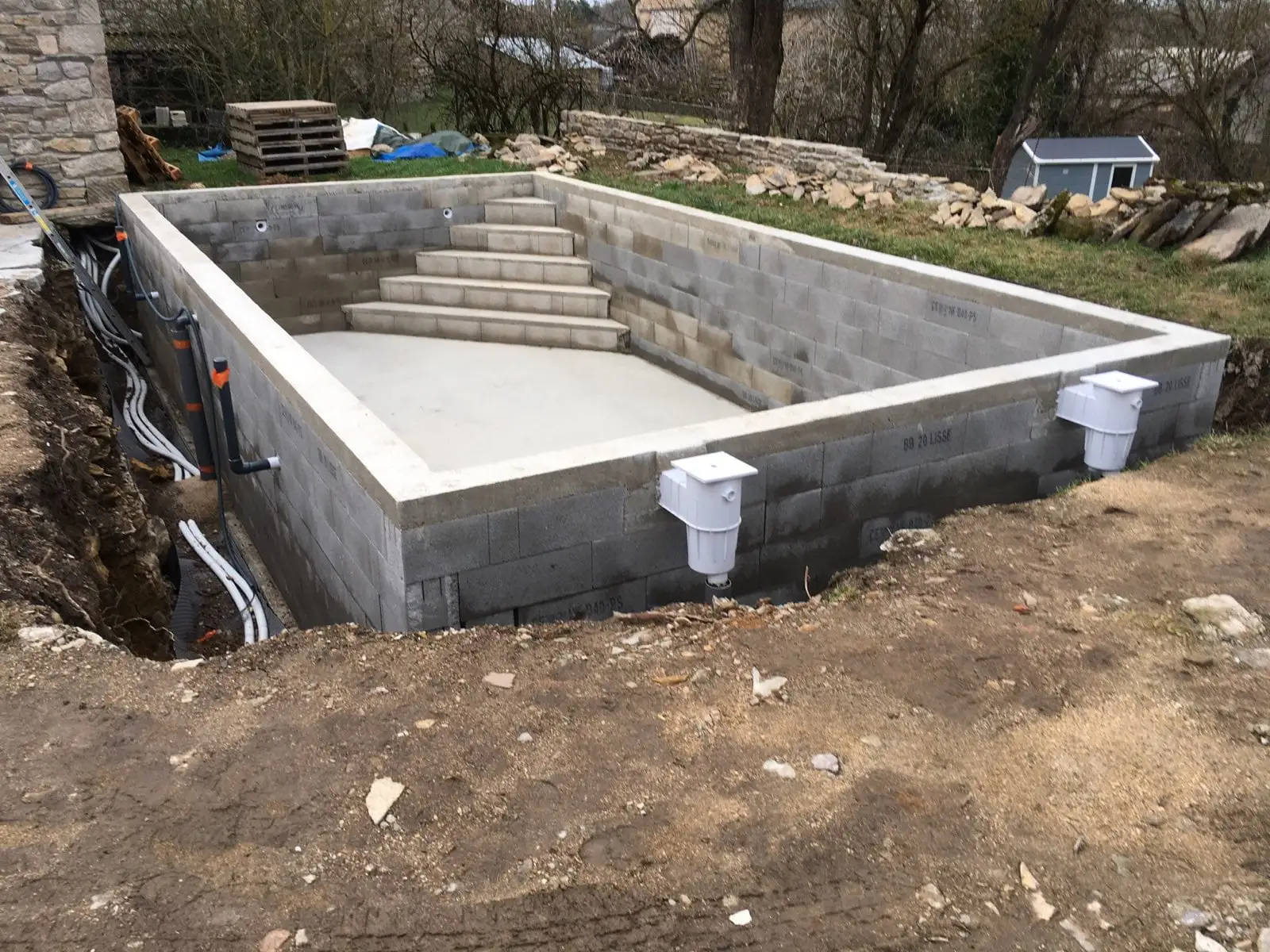 piscine renovation aveyron